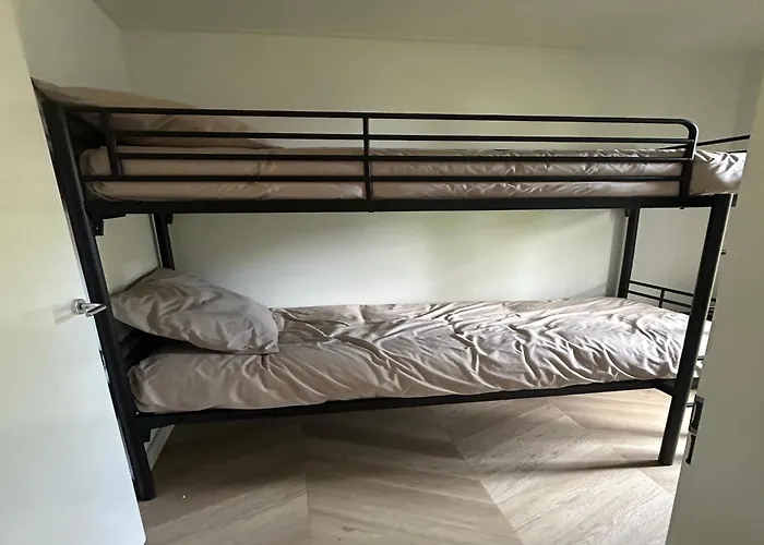 Welcoming For 8-guests Ulicoten