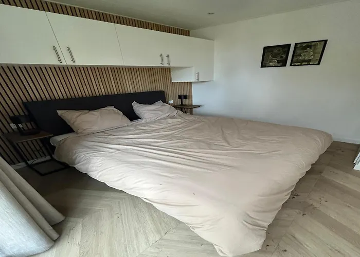 Welcoming For 8-guests